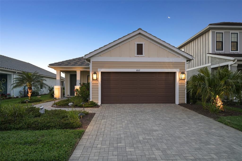 Picture of 10112 Canaveral Circle, Sarasota, FL 34241