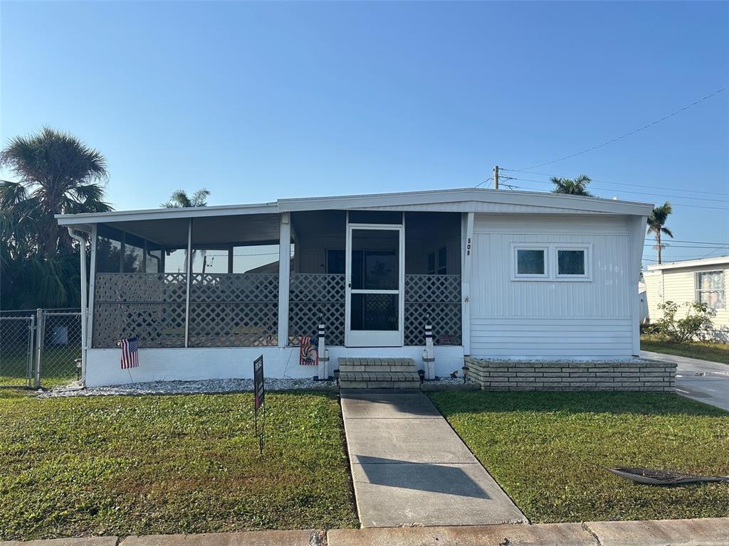 Picture of 508 51St Avenue W, Bradenton, FL 34207