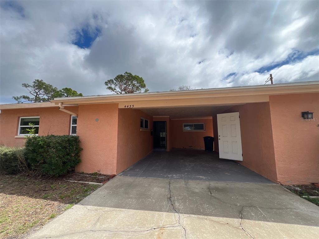 Picture of 4435 Huntington Street Ne, St Petersburg, FL 33703