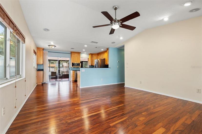 Picture of 7041 73Rd Street N, Pinellas Park FL 33781