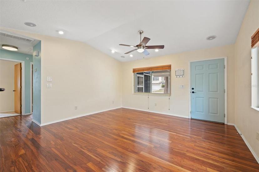 Picture of 7041 73Rd Street N, Pinellas Park FL 33781