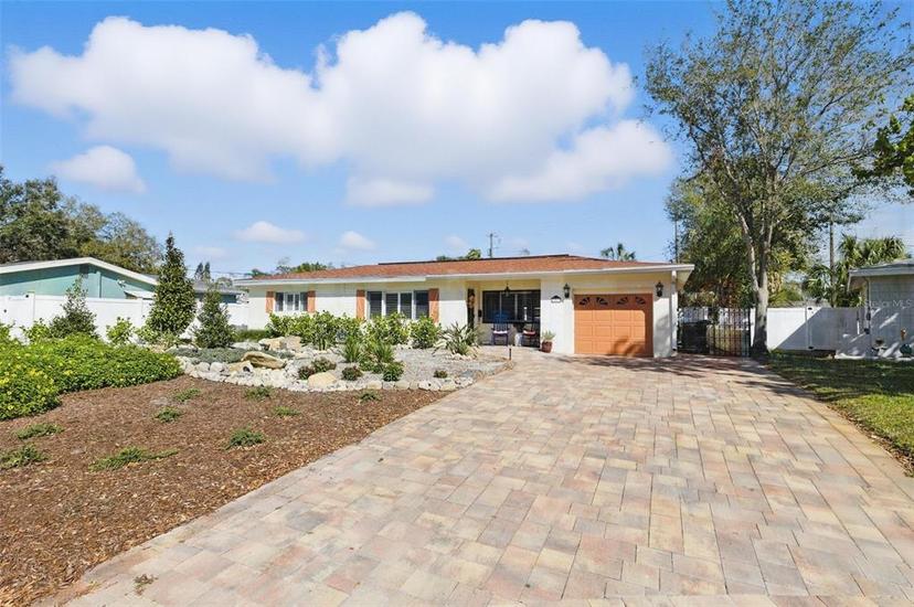 Picture of 8467 8Th Way N, St Petersburg FL 33702