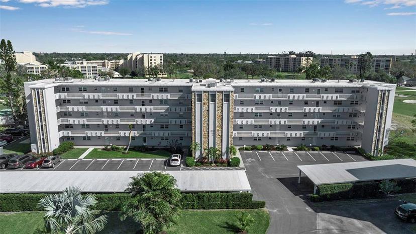 Picture of 3860 Ironwood Lane Unit 503G, Bradenton FL 34209
