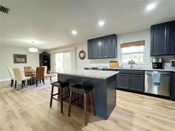 Picture of 1836 NW 40Th Terrace, Gainesville, FL 32605