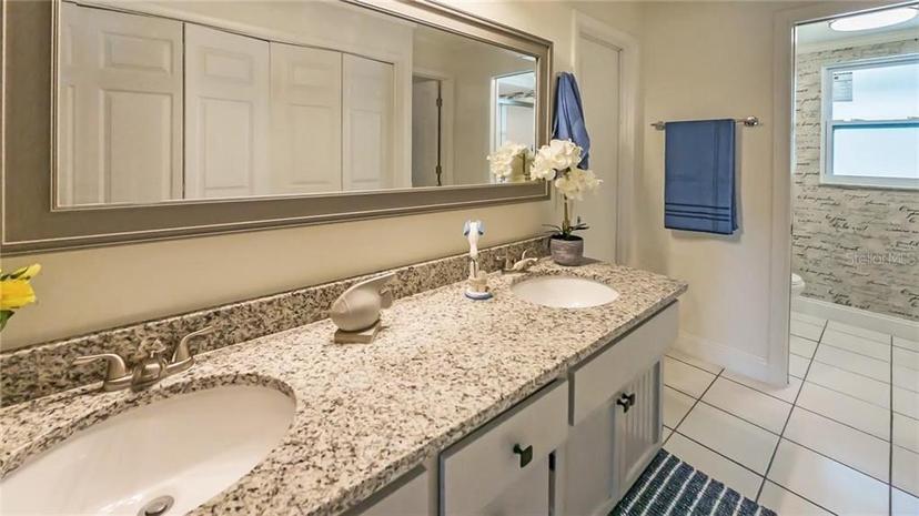 Picture of 4868 Featherbed Lane, Sarasota FL 34242