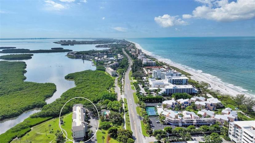 Picture of 4600 Gulf Of Mexico Drive Unit 202, Longboat Key FL 34228