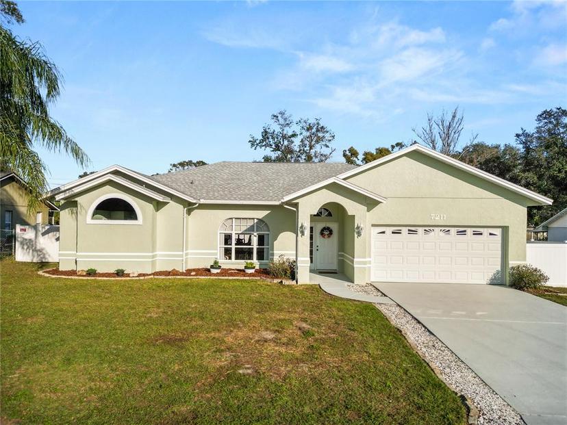 Picture of 7211 Scenic Hills Boulevard, Lakeland FL 33810