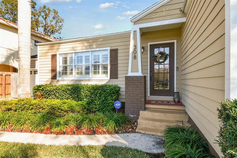 Picture of 308 S Arrawana Avenue, Tampa FL 33609