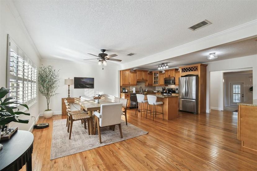 Picture of 308 S Arrawana Avenue, Tampa FL 33609