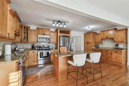 Picture of 308 S Arrawana Avenue, Tampa, FL 33609