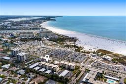 Picture of 915 Beach Road Unit 318, Sarasota, FL 34242