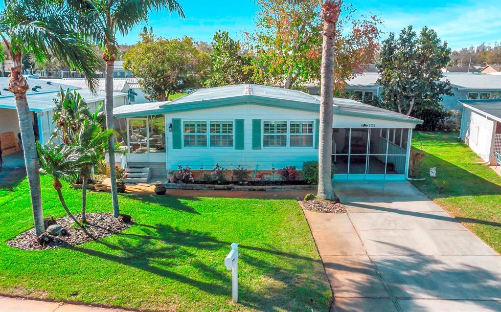 Picture of 292 Salem Avenue Unit 4, Palm Harbor, FL 34684