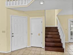 Picture of 222 Carpenters Way Unit 9, Lakeland, FL 33805