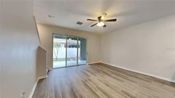 Picture of 518 Glenn Cross Drive, Ruskin, FL 33570