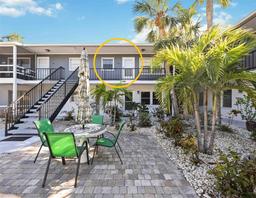 Picture of 236 Harbor Drive S Unit 202, Venice, FL 34285