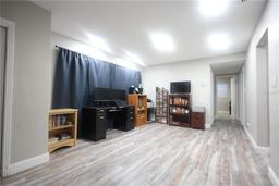 Picture of 4514 Porpoise Drive, Tampa, FL 33617