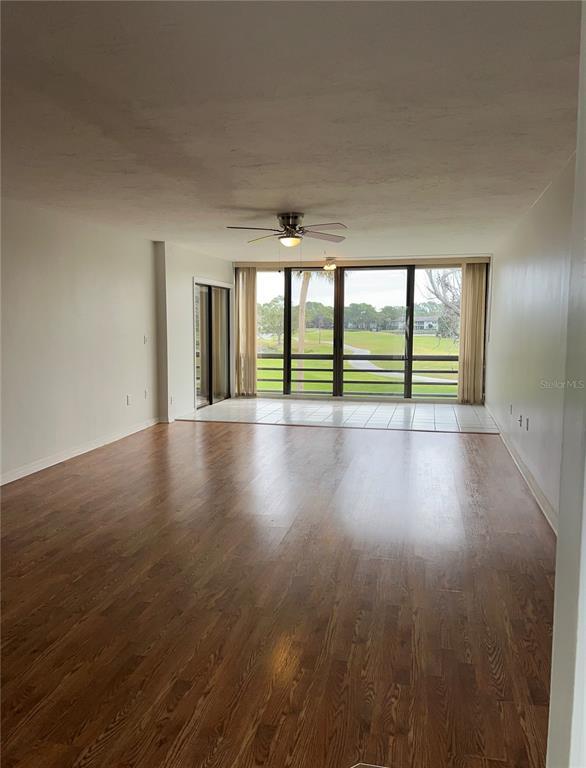 Picture of 3534 Richwood Link Unit 44, Sarasota FL 34235