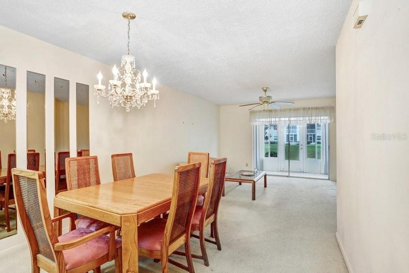 Picture of 1420 Oak Hill Drive Unit 102, Dunedin FL 34698