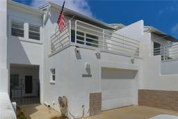 Picture of 2985 W Knights Avenue Unit 2985, Tampa, FL 33611