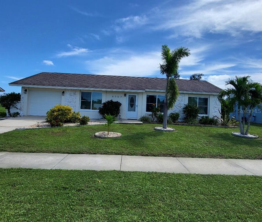 Picture of 6707 Thorman Road, Port Charlotte, FL 33981