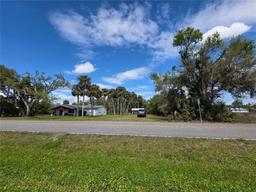 Picture of 7619 NW 84Th Court, Okeechobee, FL 34972