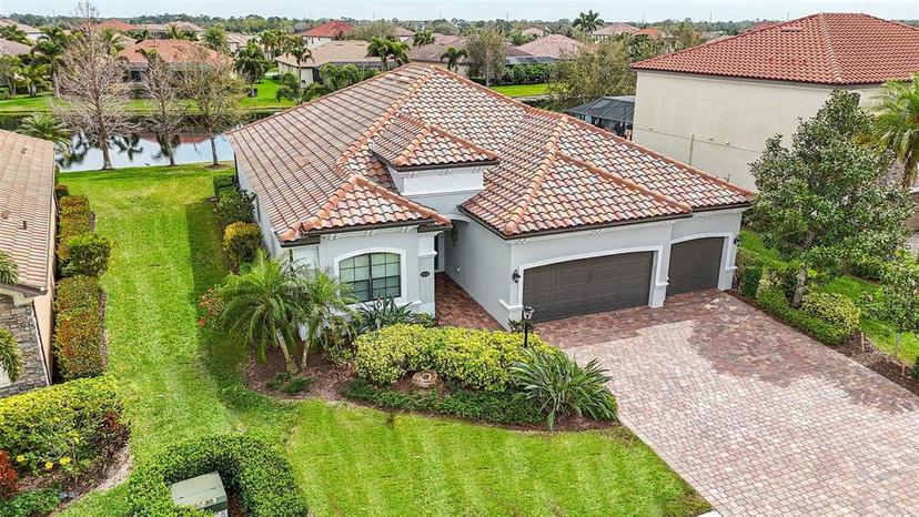 Picture of 13112 Ramblewood Trail, Bradenton FL 34211