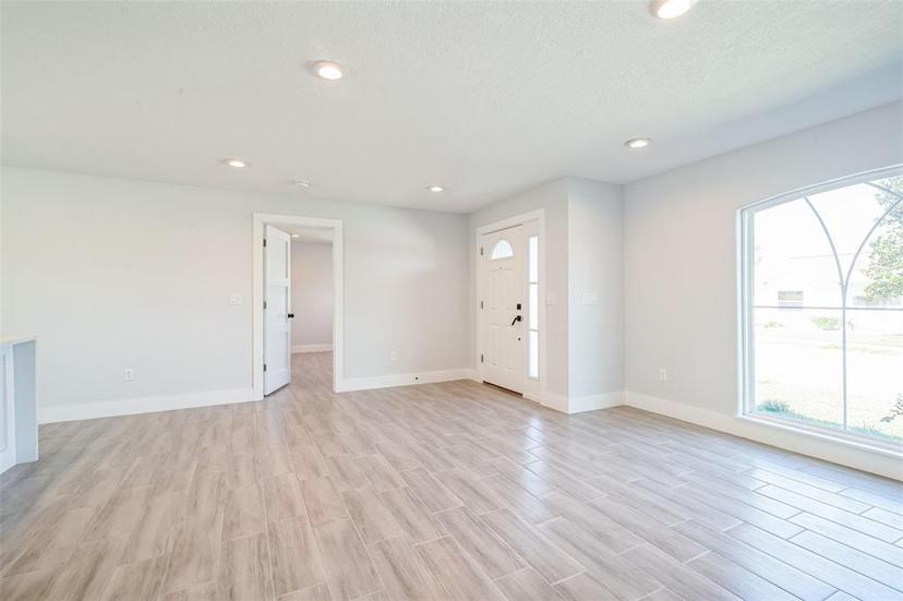 Picture of 1802 Dixie Belle Drive, Orlando FL 32812