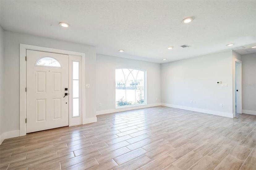 Picture of 1802 Dixie Belle Drive, Orlando FL 32812