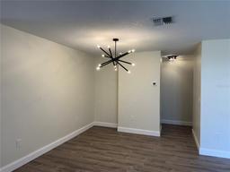 Picture of 303 E Fountain Street, Fruitland Park, FL 34731