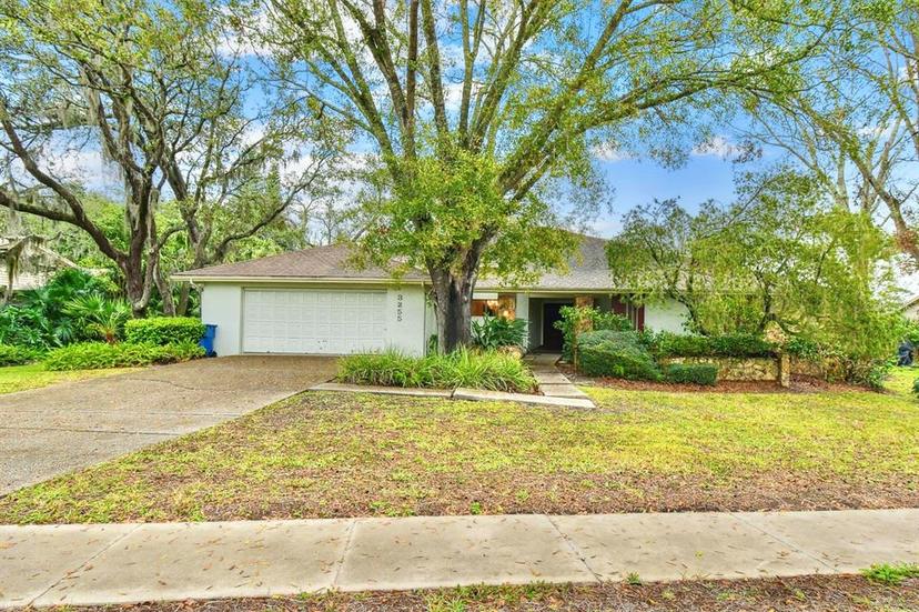 Picture of 3255 Meadow View Lane, Palm Harbor FL 34683