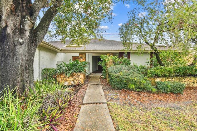 Picture of 3255 Meadow View Lane, Palm Harbor FL 34683