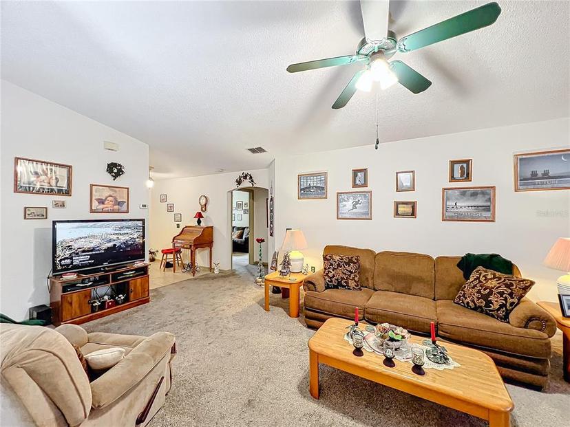 Picture of 2206 Silver Lakes Drive N, Lakeland FL 33810