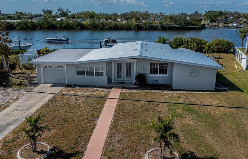 Picture of 137 Poinsettia Circle Ne, Port Charlotte FL 33952