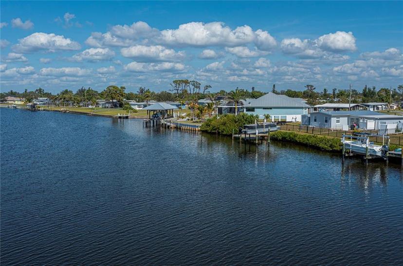 Picture of 137 Poinsettia Circle Ne, Port Charlotte FL 33952