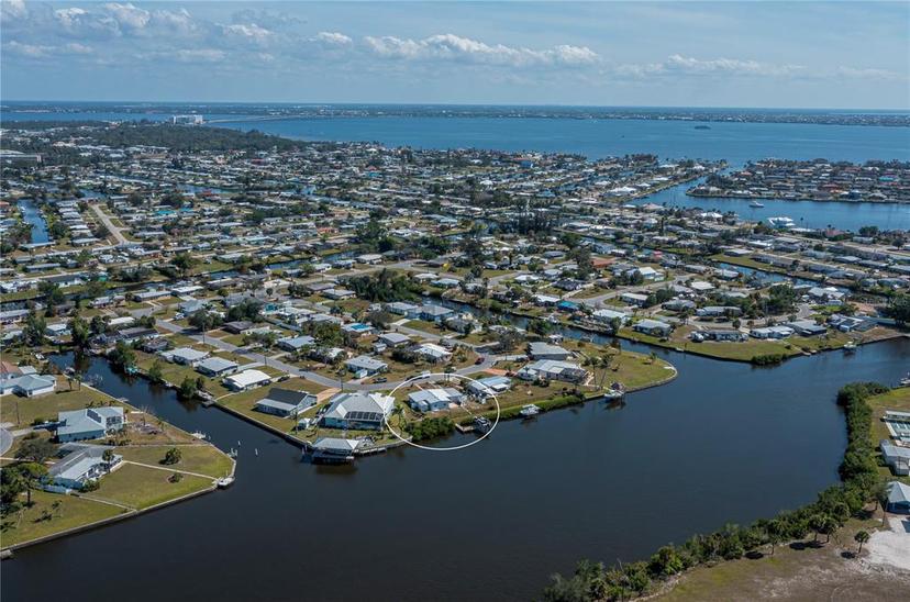 Picture of 137 Poinsettia Circle Ne, Port Charlotte FL 33952