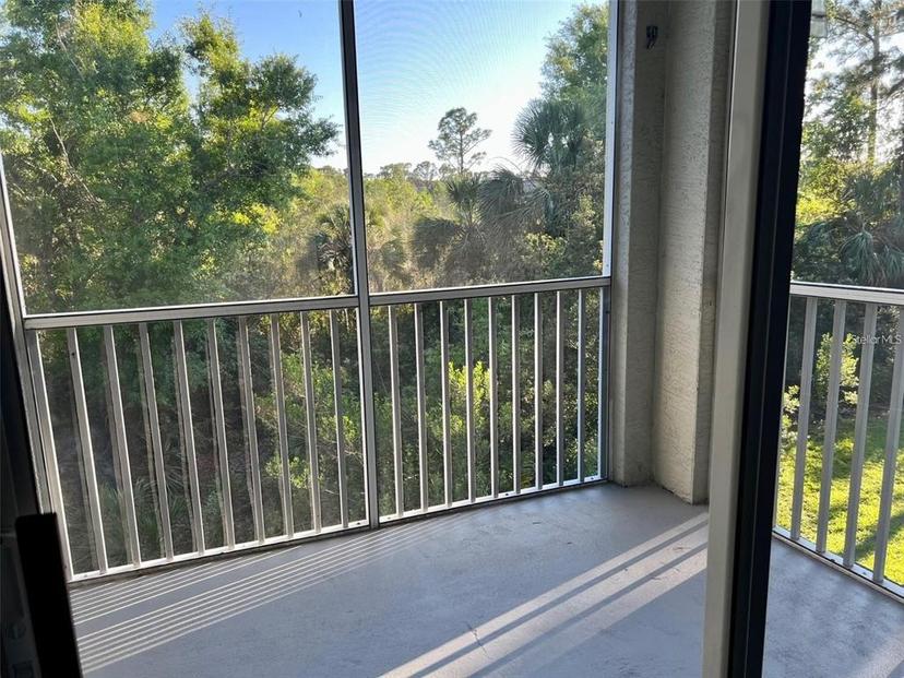 Picture of 5701 Bentgrass Drive Unit 18-203, Sarasota FL 34235