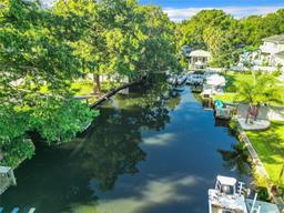 Picture of 556 NW 9Th Avenue, Crystal River, FL 34428