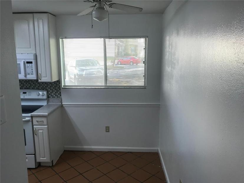 Picture of 4120 Plantation Cove Drive Unit 301, Orlando FL 32810