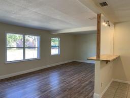 Picture of 4001 2Nd Avenue S, St Petersburg, FL 33711