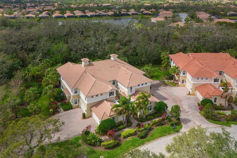 Picture of 9460 Discovery Terrace Unit 202D, Bradenton FL 34212