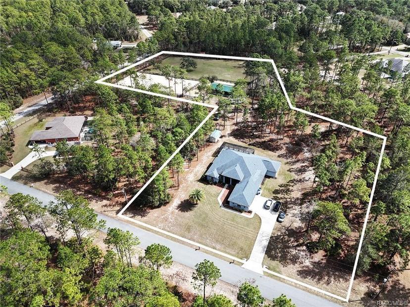 Picture of 5332 W Comstock Place, Beverly Hills FL 34465