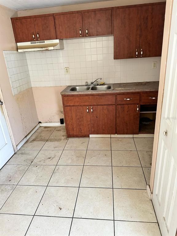 Picture of 954 Fordson Avenue, Labelle FL 33935