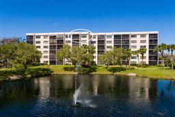 Picture of 1320 Pasadena Avenue S Unit 605, South Pasadena, FL 33707