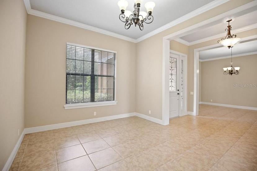 Picture of 15708 Oakleaf Run Drive, Lithia FL 33547