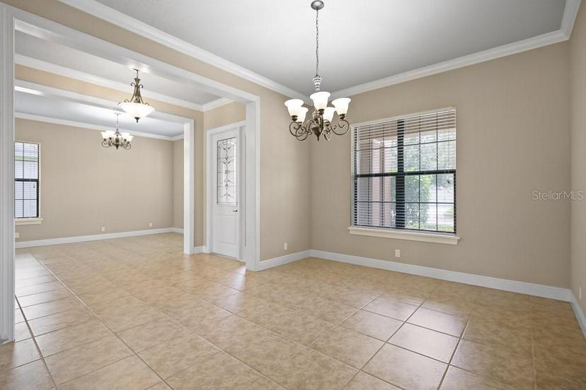 Picture of 15708 Oakleaf Run Drive, Lithia FL 33547