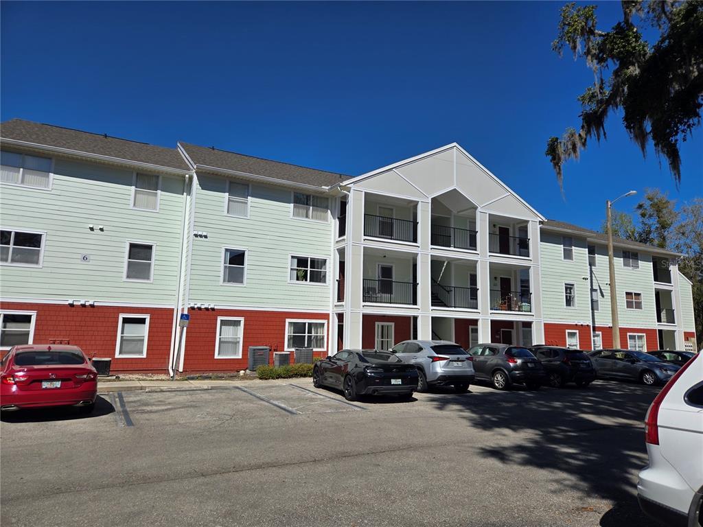 Picture of 2360 SW Archer Road Unit 620, Gainesville, FL 32608