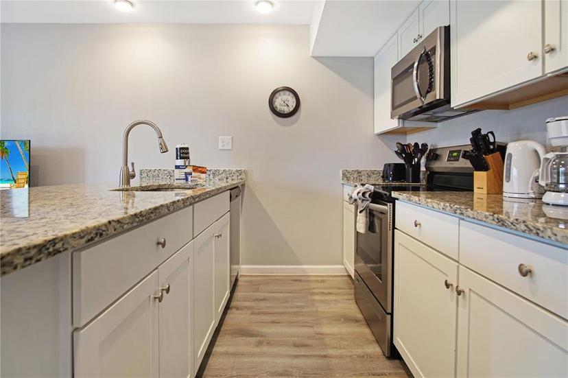 Picture of 841 Retreat Boulevard Unit 101, Davenport FL 33897