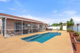 Picture of 9408 69Th Avenue E, Palmetto, FL 34221