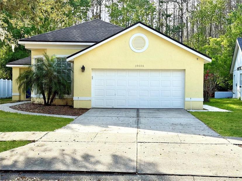 Picture of 10525 Satinwood Circle, Orlando FL 32825