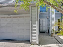 Picture of 9718 Tiffany Oaks Lane Unit 12, Tampa, FL 33612